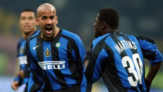 黄金甲体育官网-贝隆：以前的中场很喜欢远射，现在他们只想拿球向内渗透